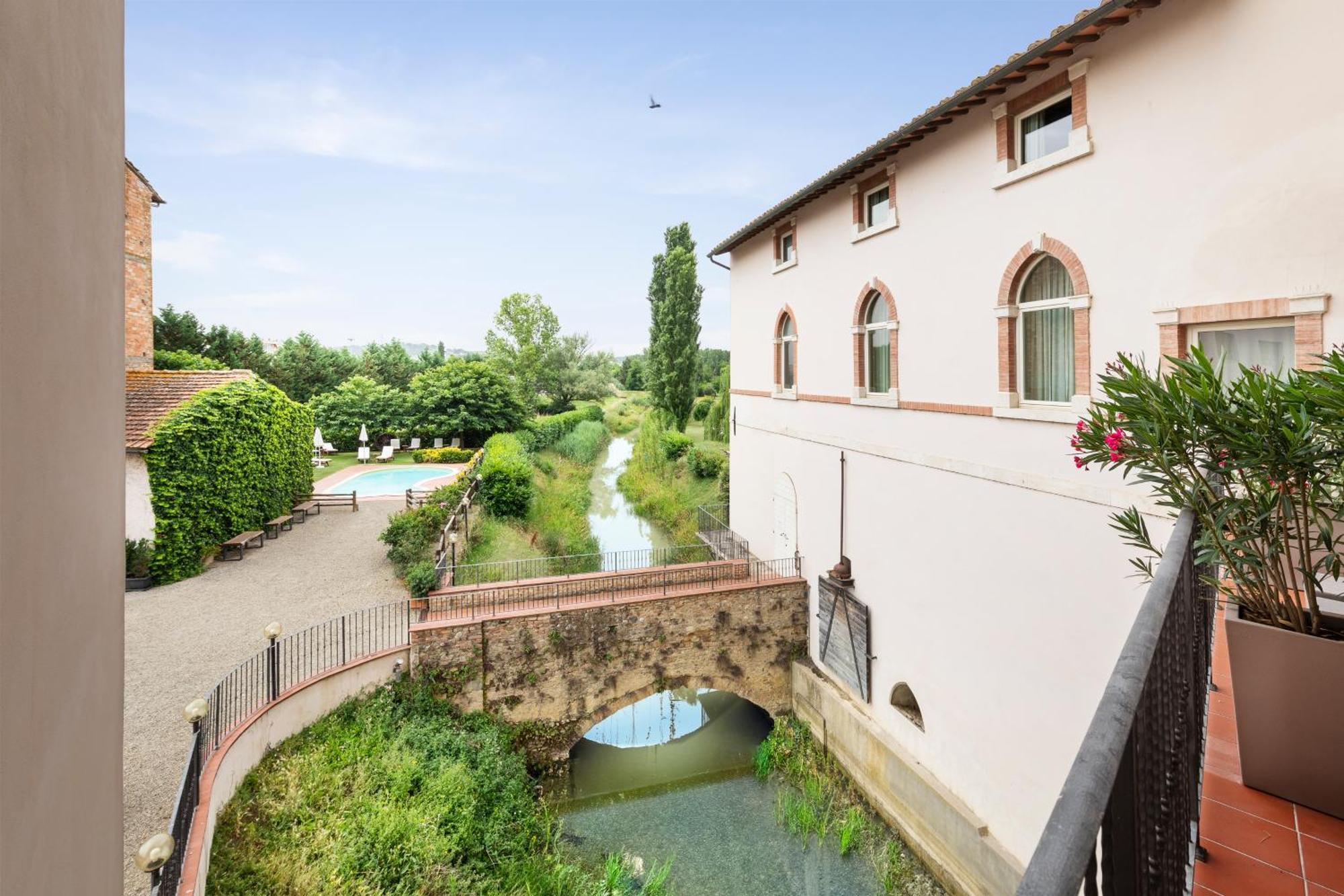 Lhp Hotel Certaldo Dış mekan fotoğraf